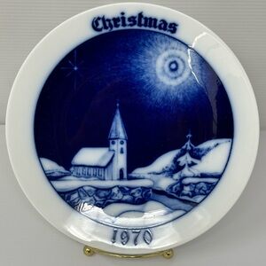 Vintage 1970 Fine Porcelain Cobalt Blue Christmas Plate Bavaria Germany A4